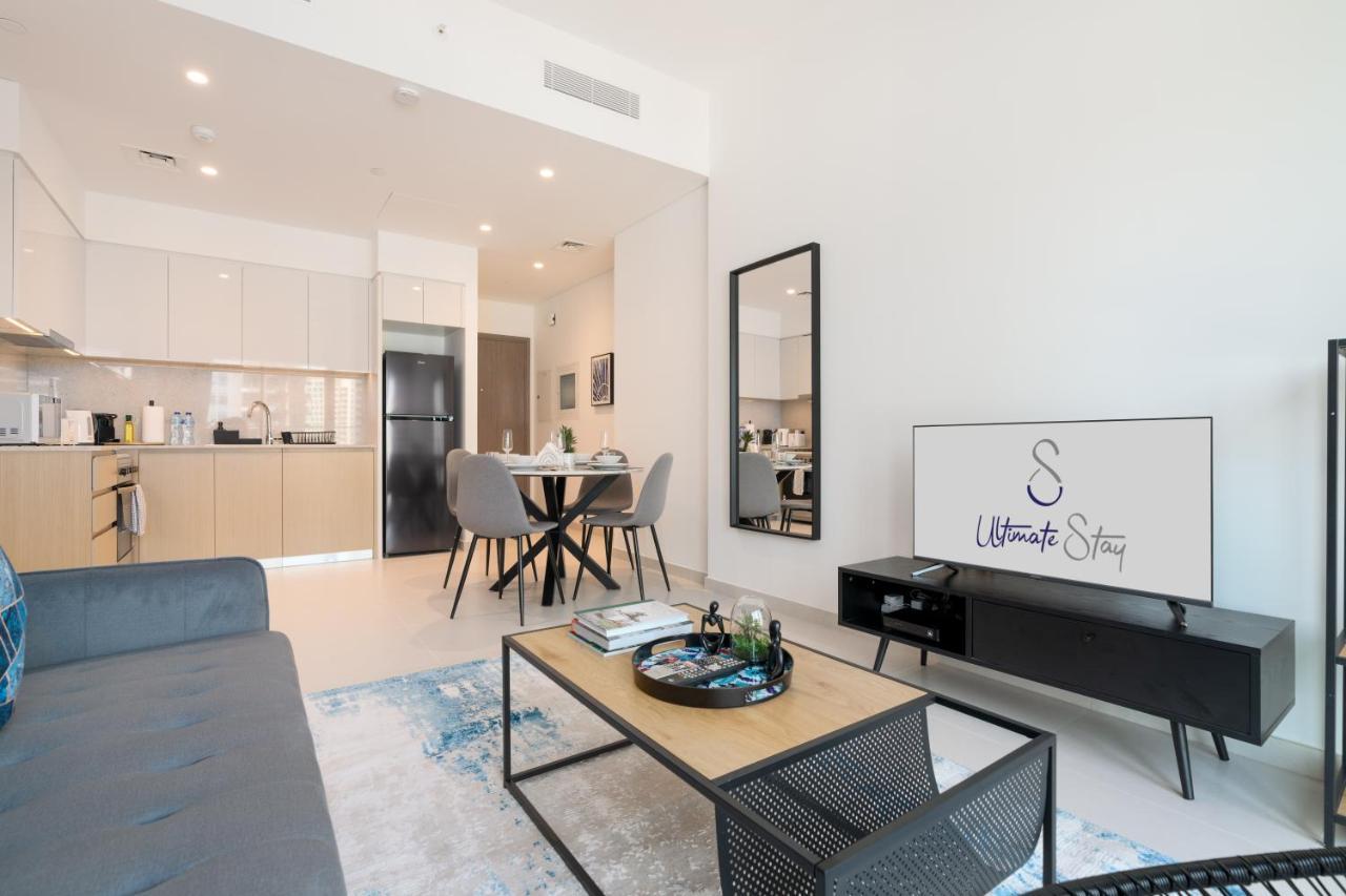 Ultimate / 5 Min Walk From Mall / Brand New / Downtown * Dubai