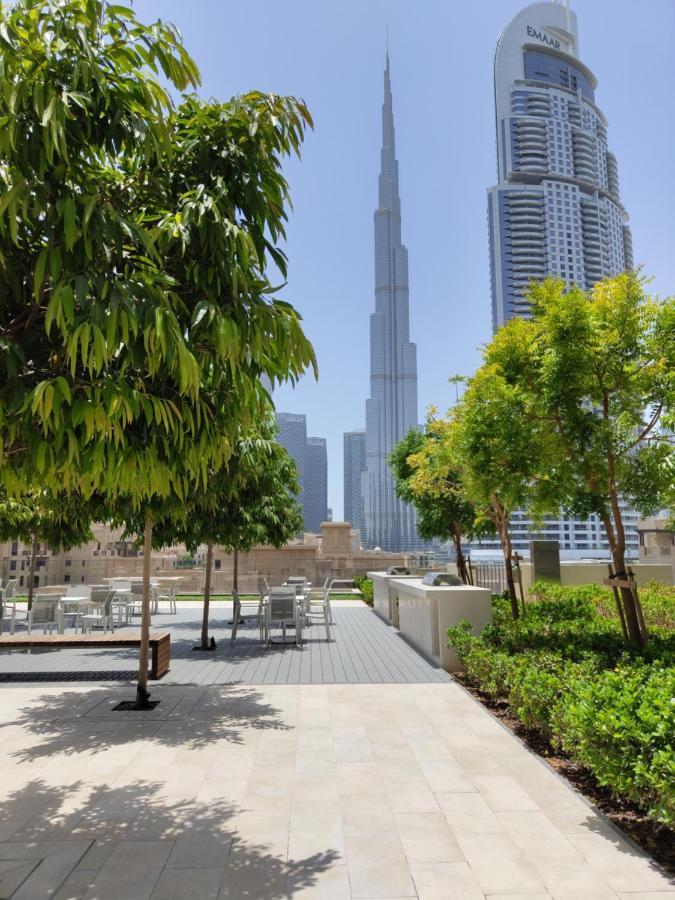Apartment Ultimate / 5 Min Walk From Mall / Brand New / Downtown