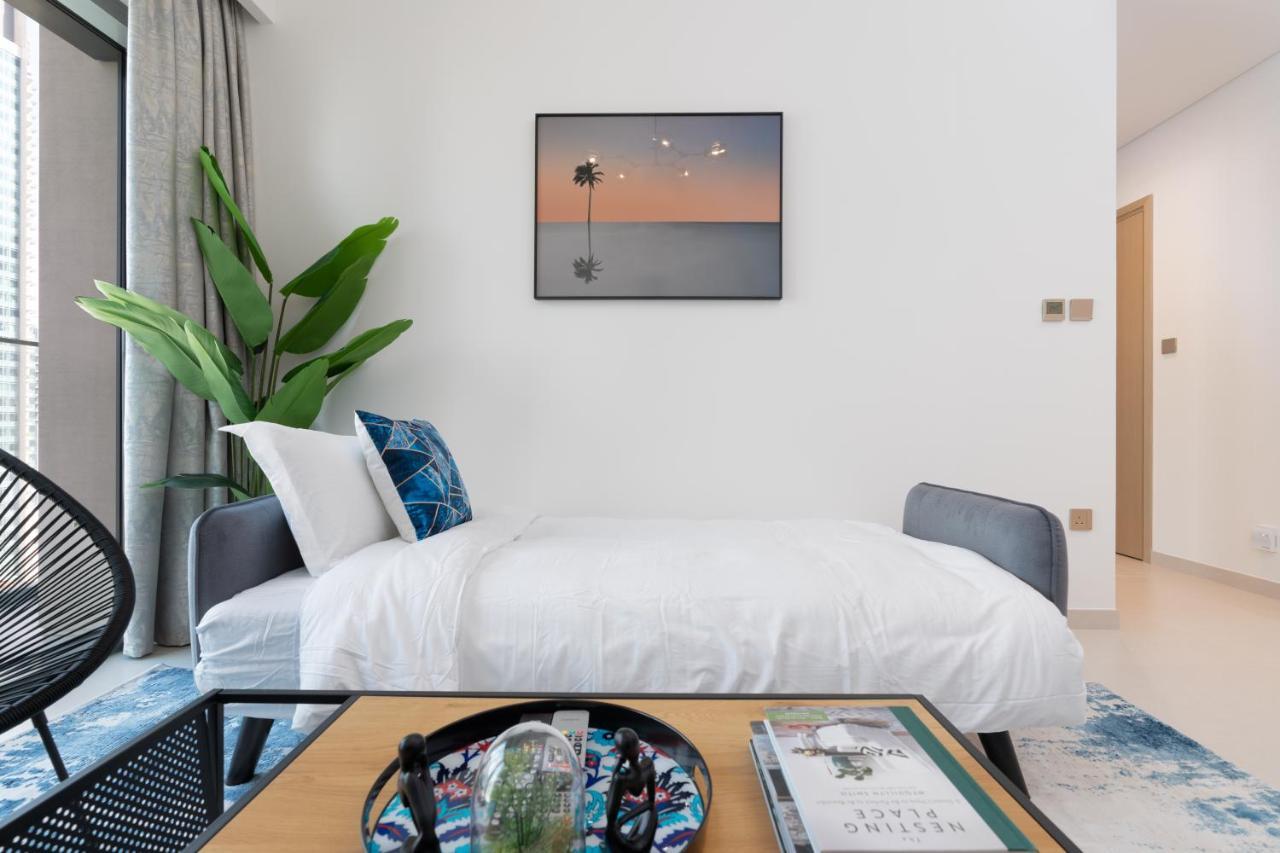 Ultimate / 5 Min Walk From Mall / Brand New / Downtown Apartment