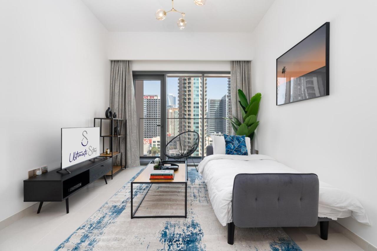अपार्टमेंट Ultimate / 5 Min Walk From Mall / Brand New / Downtown *